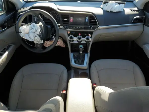5NPD74LF5KH496939 2019 HYUNDAI ELANTRA - Image 8