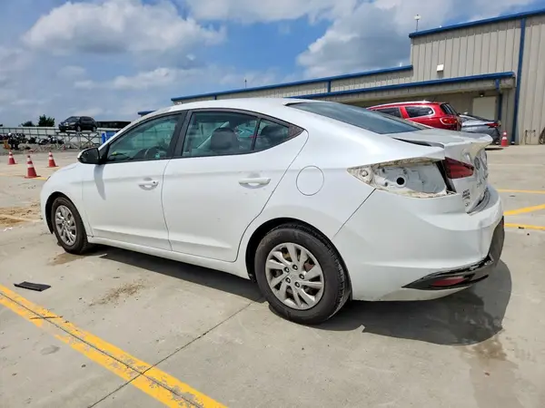 5NPD74LF5LH500943 2020 HYUNDAI ELANTRA - Image 2