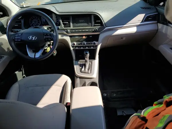 5NPD74LF5LH501235 2020 HYUNDAI ELANTRA - Image 8