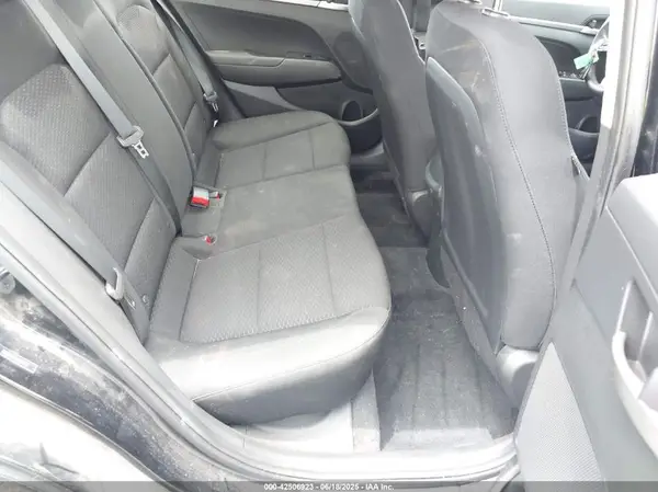 5NPD74LF5LH541718 2020 HYUNDAI ELANTRA - Image 8