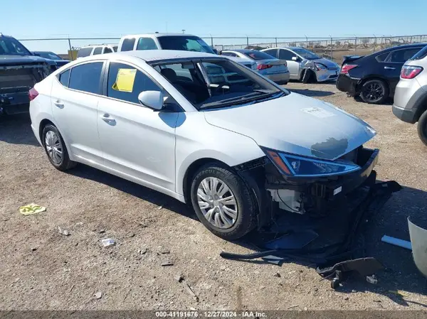 5NPD74LF5LH547812 2020 HYUNDAI ELANTRA - Image 1