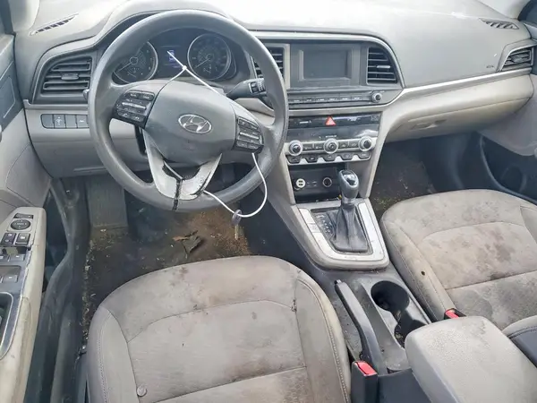 5NPD74LF5LH563783 2020 HYUNDAI ELANTRA - Image 8