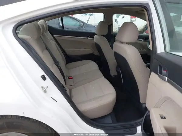 5NPD74LF5LH578137 2020 HYUNDAI ELANTRA - Image 8