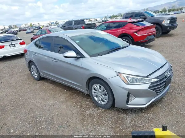 5NPD74LF5LH596718 2020 HYUNDAI ELANTRA - Image 1
