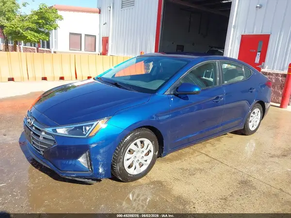 5NPD74LF5LH610455 2020 HYUNDAI ELANTRA - Image 2