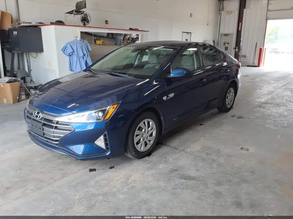 5NPD74LF5LH610861 2020 HYUNDAI ELANTRA - Image 2