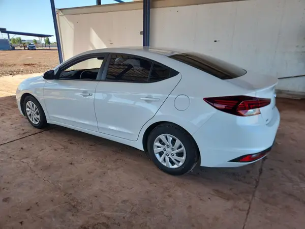 5NPD74LF5LH613209 2020 HYUNDAI ELANTRA - Image 2