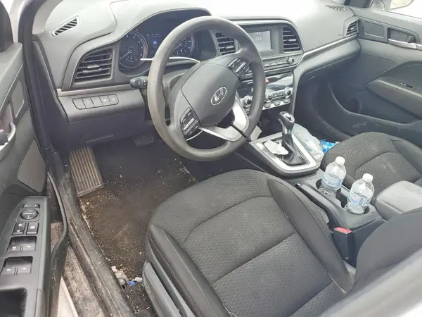 5NPD74LF5LH615817 2020 HYUNDAI ELANTRA - Image 8
