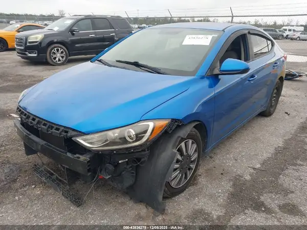 5NPD74LF688126544 2017 HYUNDAI ELANTRA - Image 2