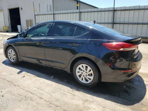 5NPD74LF6HH060190 2017 HYUNDAI ELANTRA - Image 2