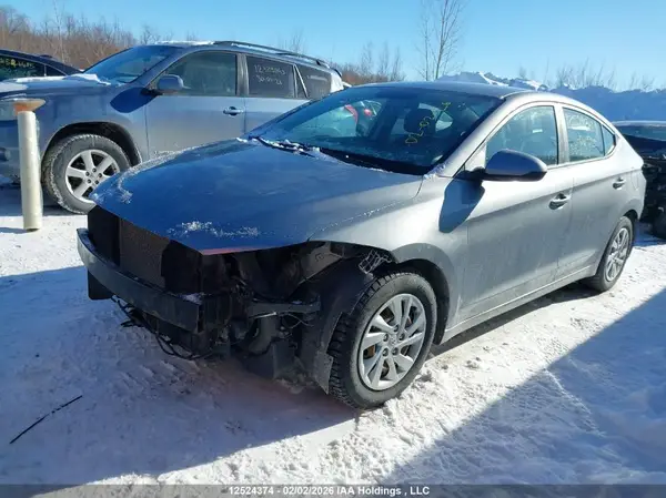 5NPD74LF6HH061520 2017 HYUNDAI ELANTRA - Image 2