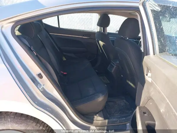 5NPD74LF6HH061520 2017 HYUNDAI ELANTRA - Image 8
