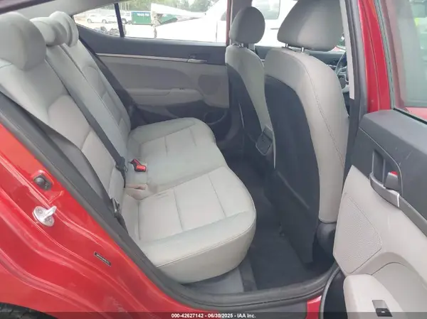 5NPD74LF6HH063753 2017 HYUNDAI ELANTRA - Image 8