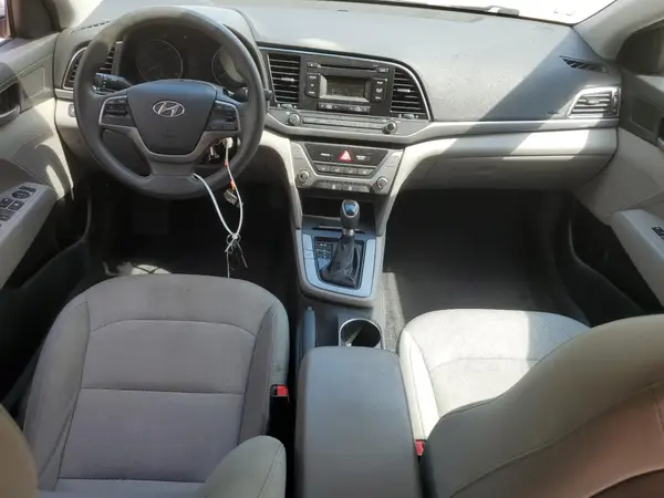 5NPD74LF6HH067916 2017 HYUNDAI ELANTRA - Image 8