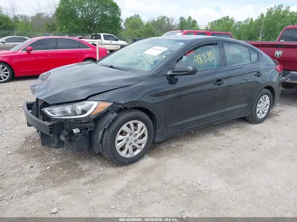 5NPD74LF6HH068323 2017 HYUNDAI ELANTRA - Image 2