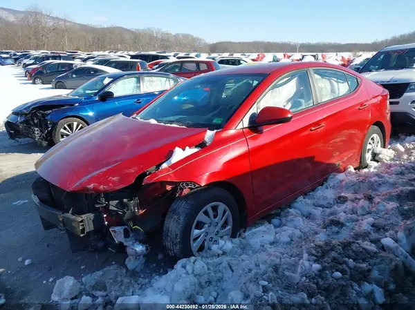 5NPD74LF6HH069200 2017 HYUNDAI ELANTRA - Image 2