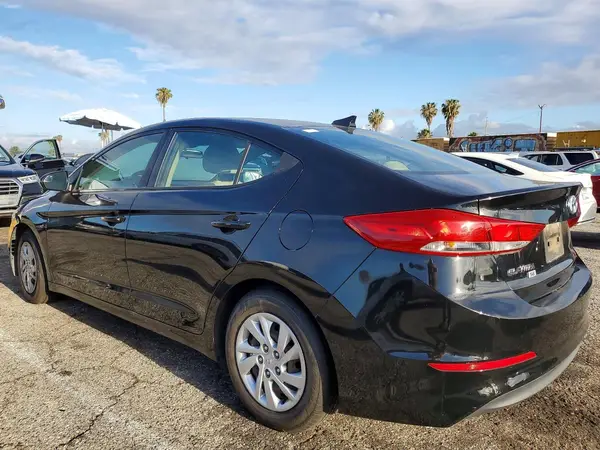 5NPD74LF6HH077331 2017 HYUNDAI ELANTRA - Image 2