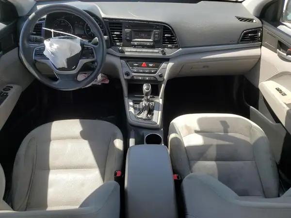 5NPD74LF6HH082643 2017 HYUNDAI ELANTRA - Image 8