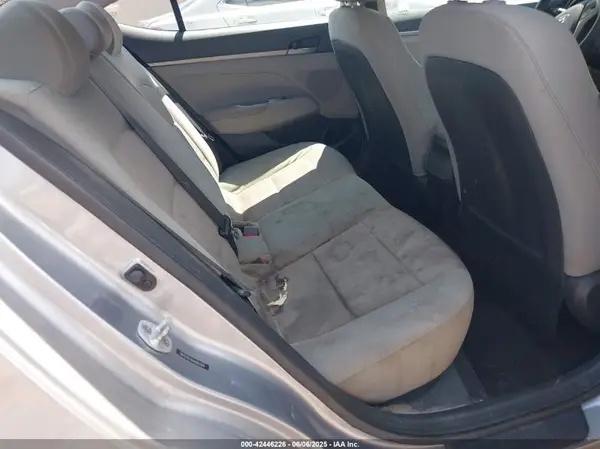 5NPD74LF6HH083369 2017 HYUNDAI ELANTRA - Image 8