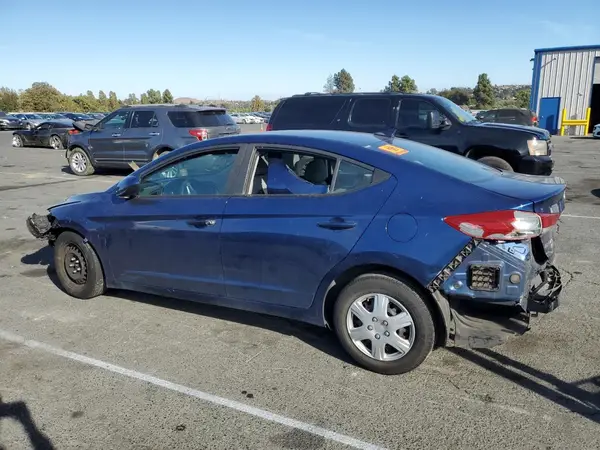 5NPD74LF6HH092637 2017 HYUNDAI ELANTRA - Image 2