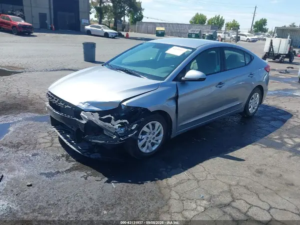 5NPD74LF6HH095487 2017 HYUNDAI ELANTRA - Image 2