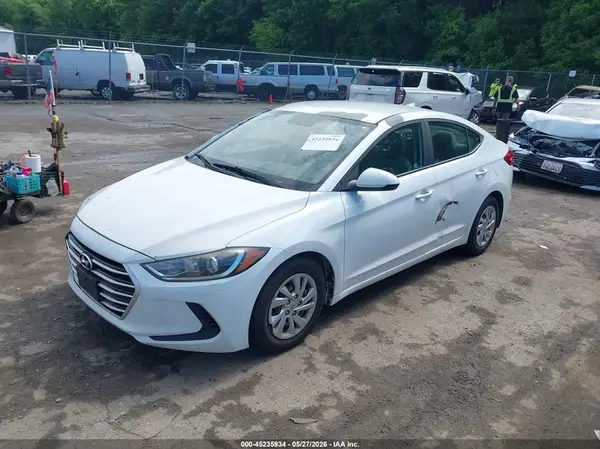 5NPD74LF6HH098924 2017 HYUNDAI ELANTRA - Image 2