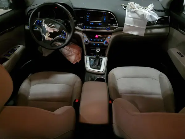 5NPD74LF6HH100025 2017 HYUNDAI ELANTRA - Image 8