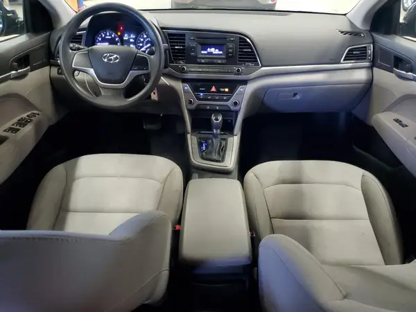 5NPD74LF6HH105788 2017 HYUNDAI ELANTRA - Image 8