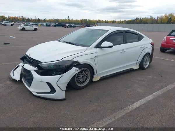 5NPD74LF6HH109906 2017 HYUNDAI ELANTRA - Image 2