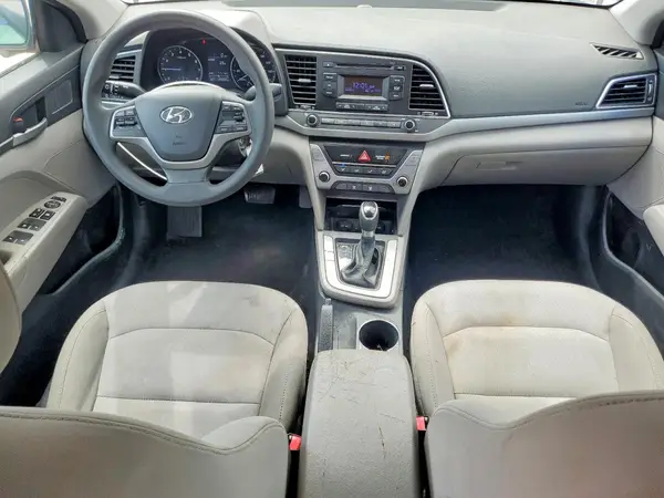 5NPD74LF6HH111655 2017 HYUNDAI ELANTRA - Image 8