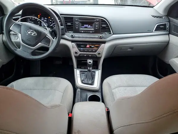 5NPD74LF6HH117097 2017 HYUNDAI ELANTRA - Image 8