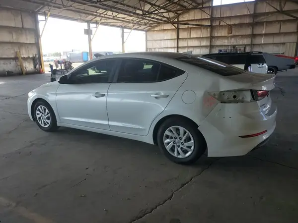 5NPD74LF6HH125734 2017 HYUNDAI ELANTRA - Image 2