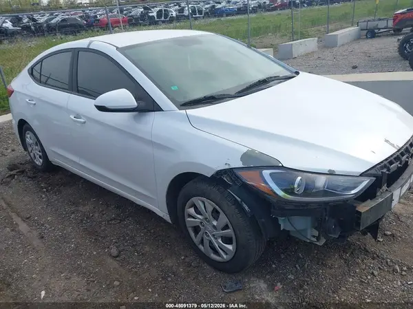 5NPD74LF6HH139665 2017 HYUNDAI ELANTRA - Image 1