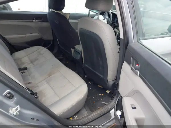 5NPD74LF6HH146888 2017 HYUNDAI ELANTRA - Image 8