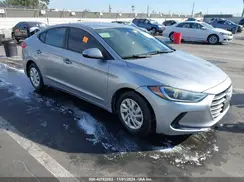 5NPD74LF6HH156580 2017 HYUNDAI ELANTRA