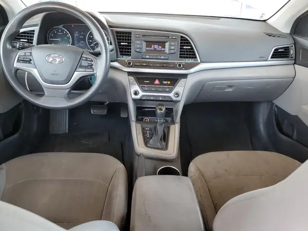 5NPD74LF6HH164985 2017 HYUNDAI ELANTRA - Image 8