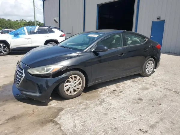 5NPD74LF6HH166008 2017 HYUNDAI ELANTRA - Image 1