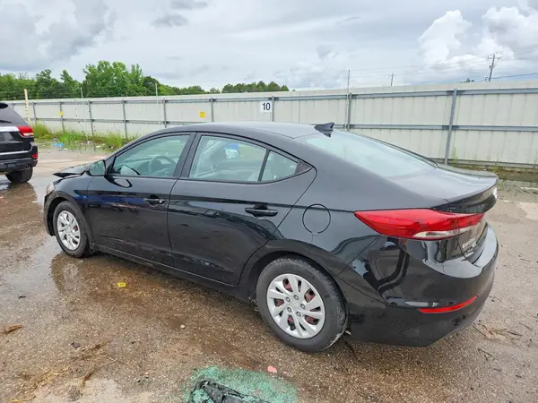 5NPD74LF6HH166557 2017 HYUNDAI ELANTRA - Image 2