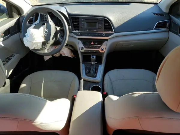 5NPD74LF6HH174612 2017 HYUNDAI ELANTRA - Image 8