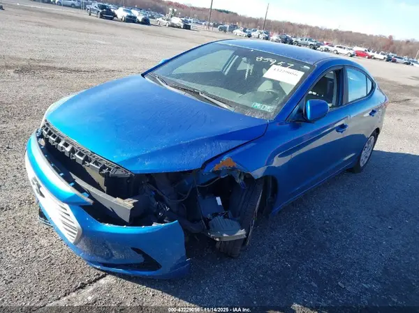 5NPD74LF6HH174688 2017 HYUNDAI ELANTRA - Image 2