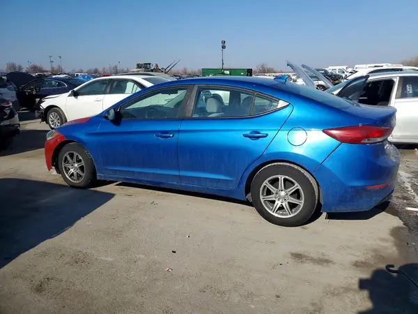 5NPD74LF6HH176585 2017 HYUNDAI ELANTRA - Image 2