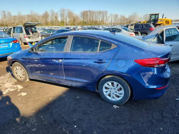 5NPD74LF6HH177607 2017 HYUNDAI ELANTRA - Image 2