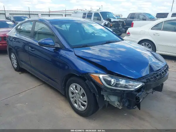 5NPD74LF6HH180684 2017 HYUNDAI ELANTRA - Image 1