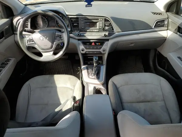 5NPD74LF6HH193807 2017 HYUNDAI ELANTRA - Image 8
