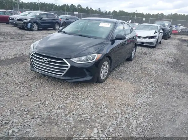 5NPD74LF6HH194567 2017 HYUNDAI ELANTRA - Image 2