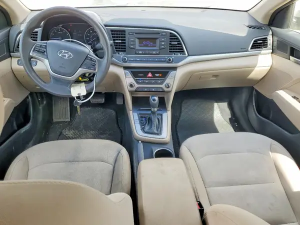5NPD74LF6HH201937 2017 HYUNDAI ELANTRA - Image 8