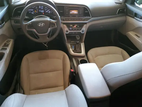 5NPD74LF6HH203266 2017 HYUNDAI ELANTRA - Image 8