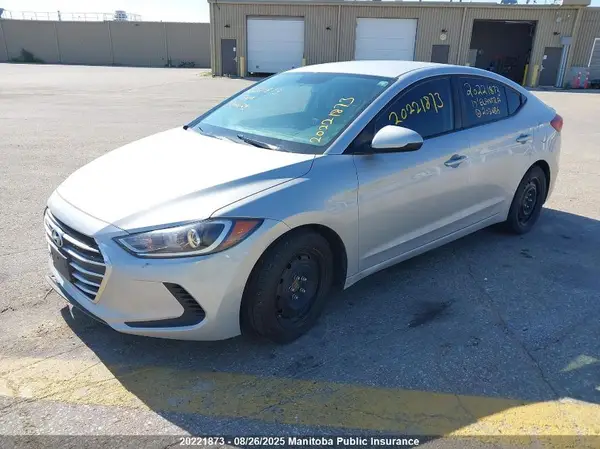 5NPD74LF6HH203686 2017 HYUNDAI ELANTRA - Image 2