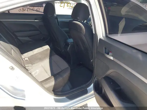 5NPD74LF6HH203686 2017 HYUNDAI ELANTRA - Image 8