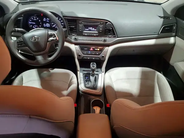 5NPD74LF6HH206667 2017 HYUNDAI ELANTRA - Image 8